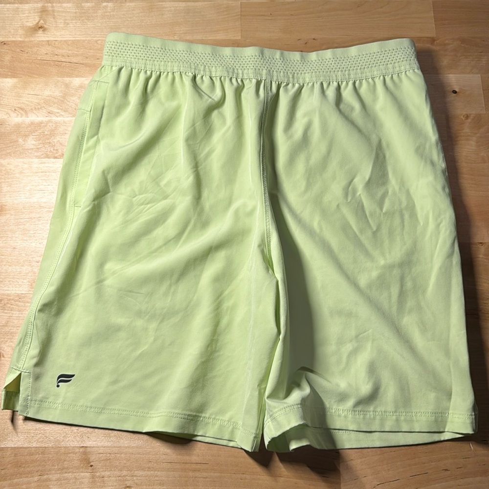 Mens Fabletics Light Green Athletic Shorts. M 9in